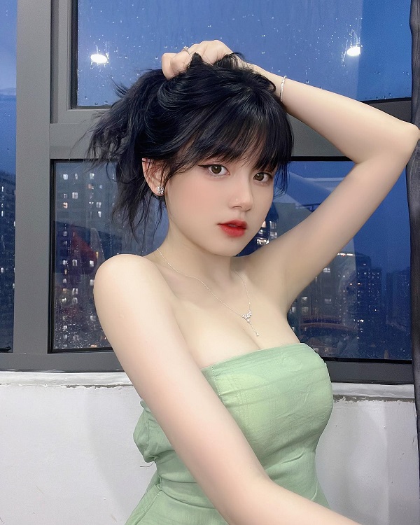 Tiktoker Nguyễn Đa Phương sexy 6