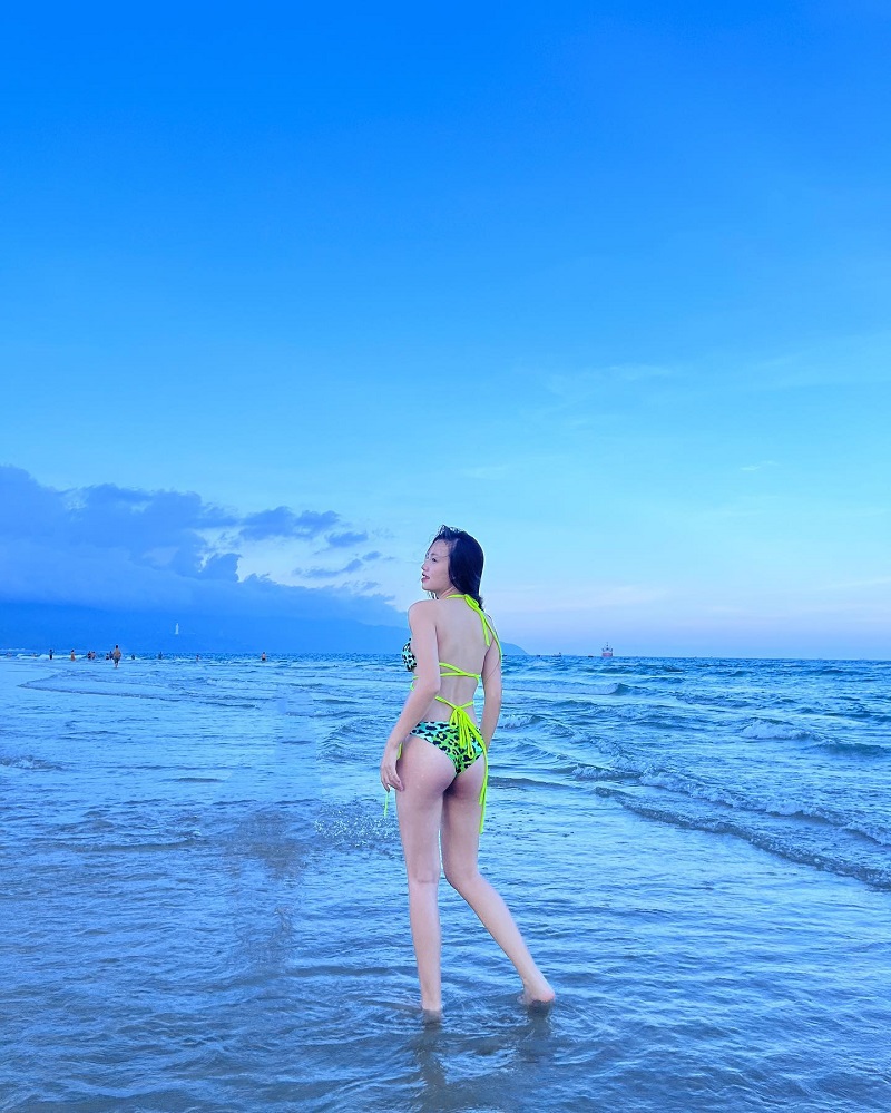 Hình ảnh Thị Nhung bikini 16