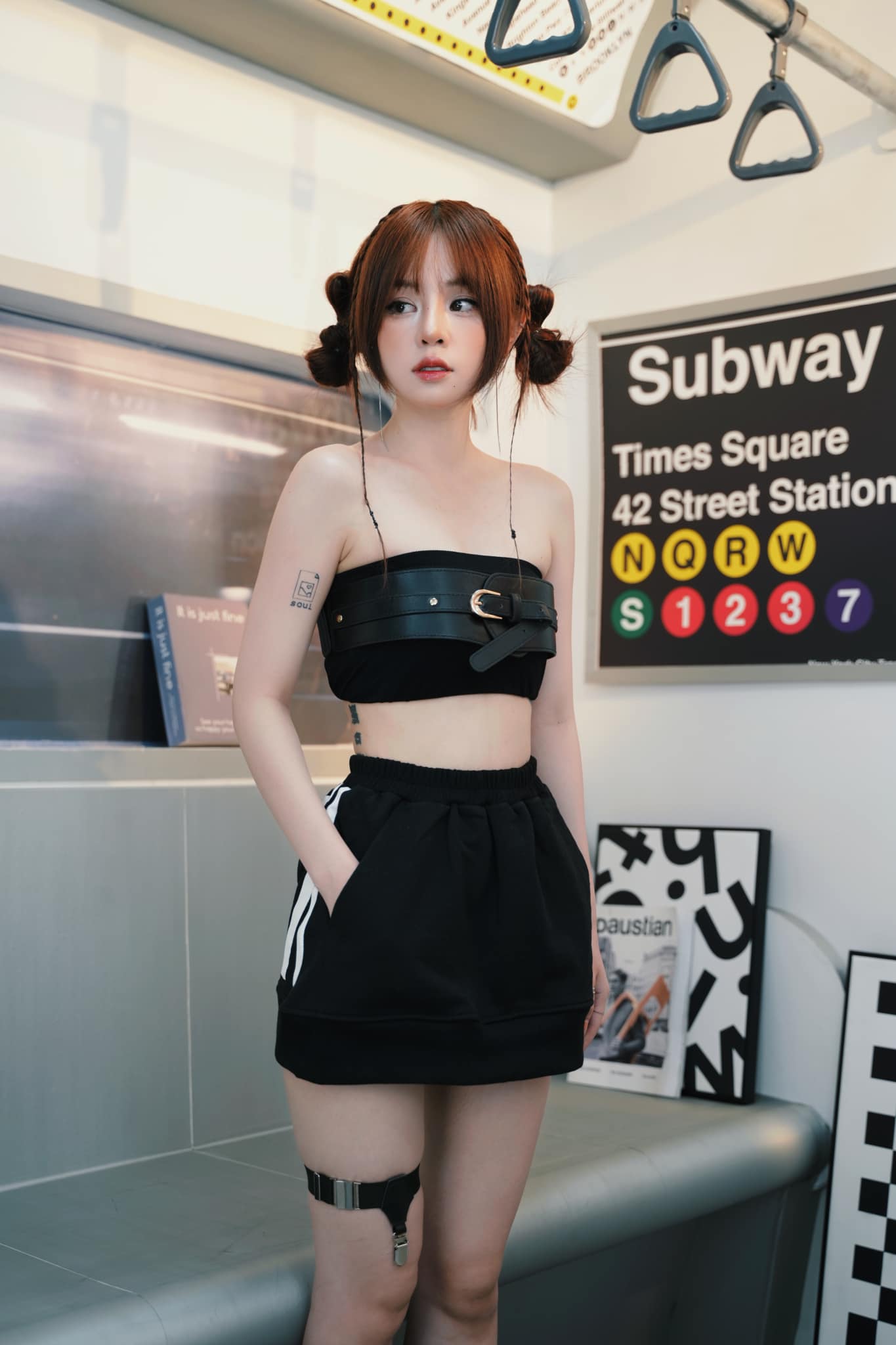 ảnh tiktoker Ngọc Éng sexy 11