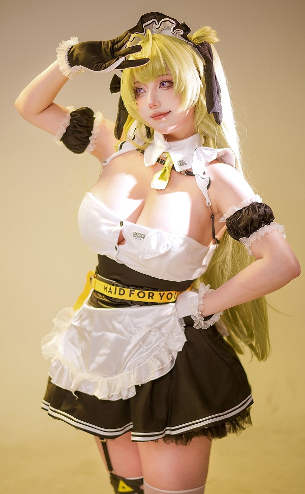 Ảnh gái xinh cosplay hầu gái 15