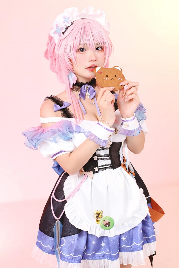 Ảnh gái xinh cosplay hầu gái 25