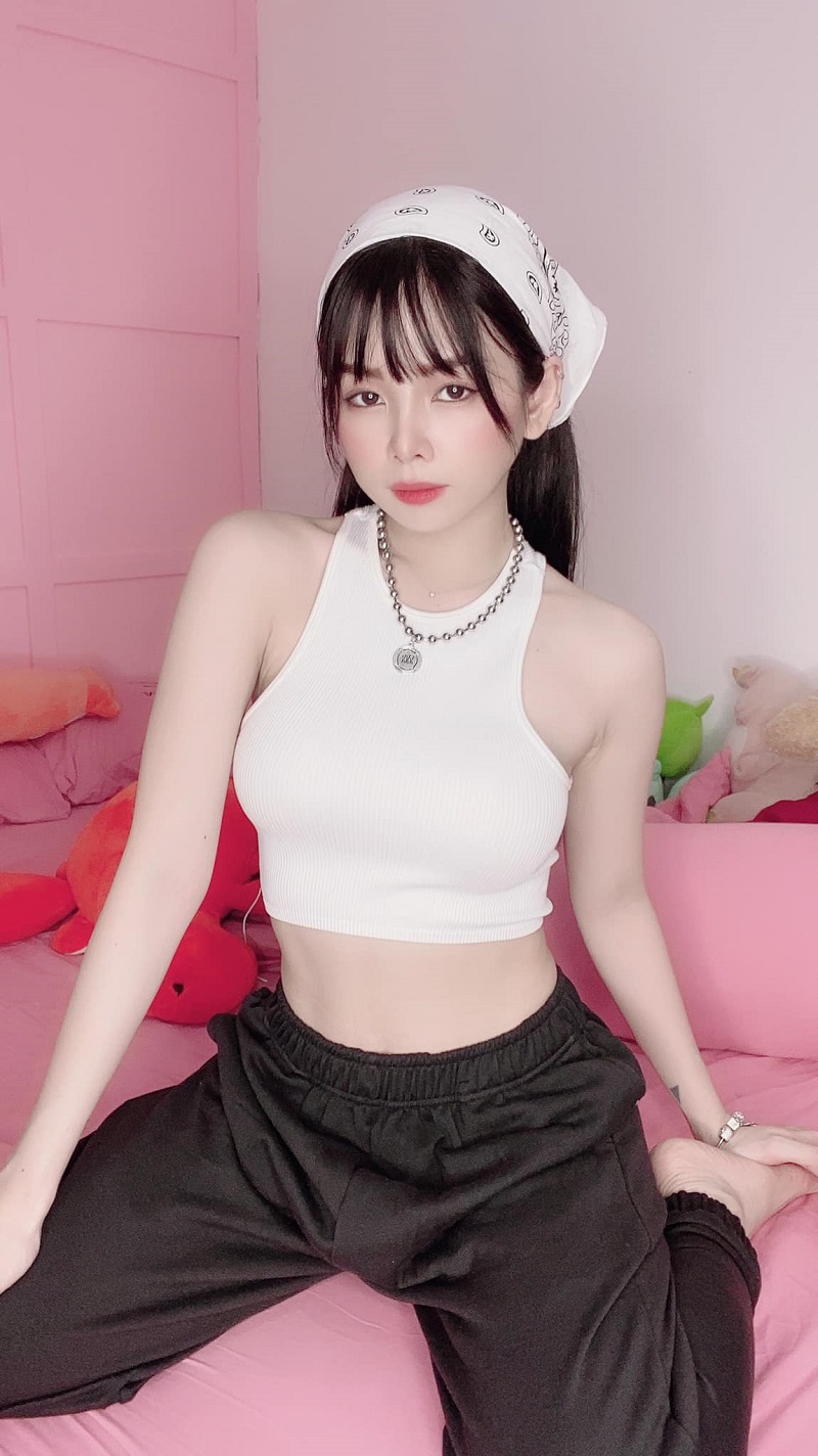 Ảnh hotgirl DJ Mie sexy xinh đẹp 13