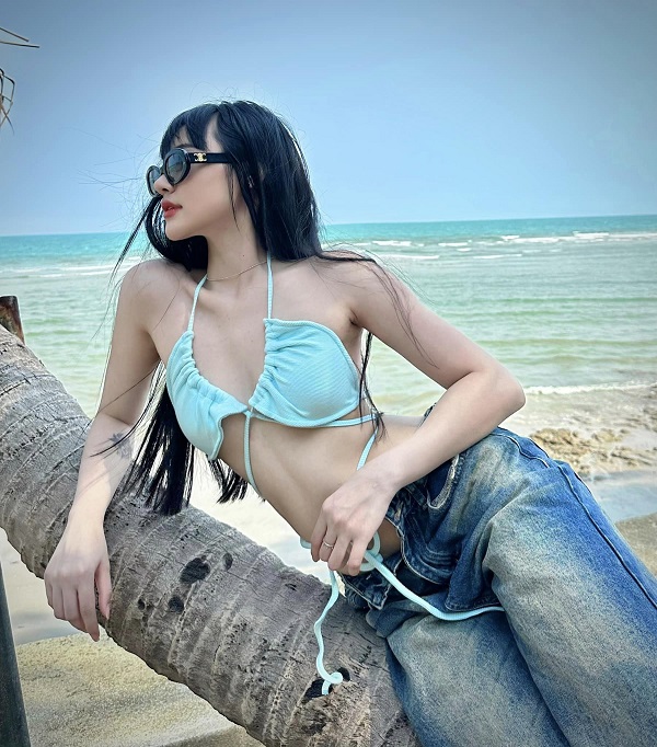 hotgirl Nguyễn Dung Nhi bikini 12