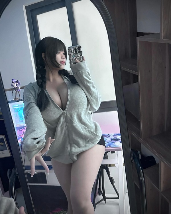 Hình ảnh hotgirl Pi Tiên sexy 14