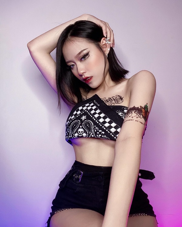 Ảnh Trà Đặng sexy 15