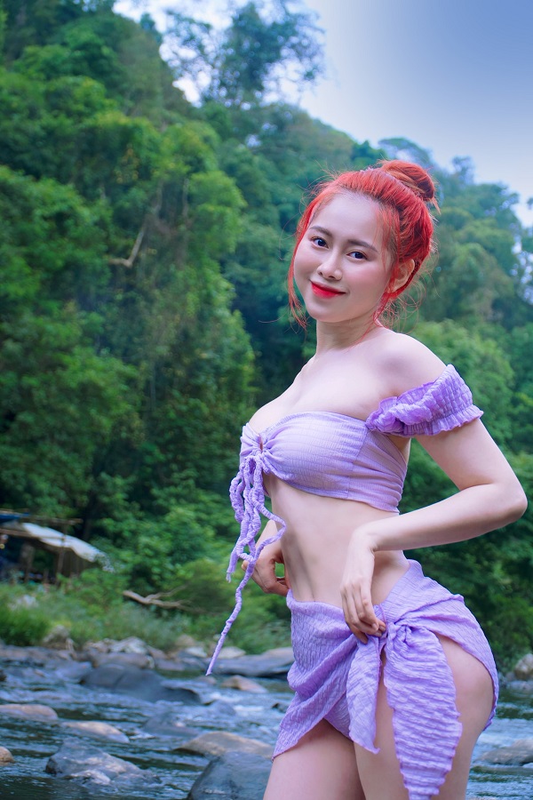  Việt Phương Thoa bikini 1