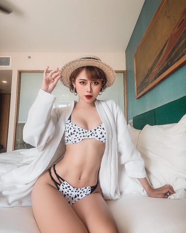  Hình ảnh Việt Phương Thoa sexy, quyến rũ 1