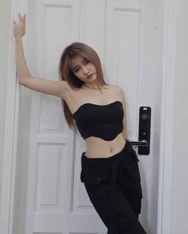 Ảnh Vũ Thị Khánh Huyền Tiktok 26