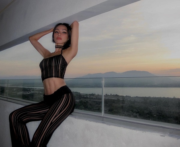 Ảnh ca sĩ Gigi Hương Giang sexy gợi cảm 7