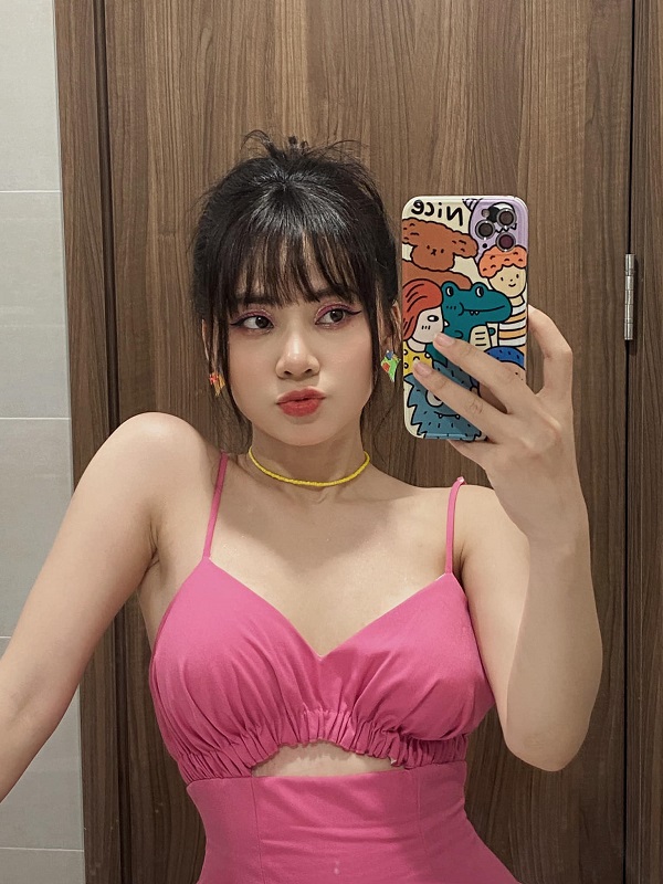 Ảnh ca sĩ Ngô Lan Hương sexy 17