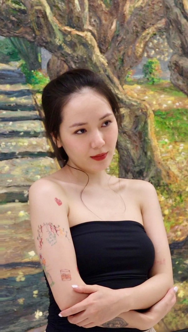 Ảnh ca sĩ Phương Linh sexy quyến rũ 19