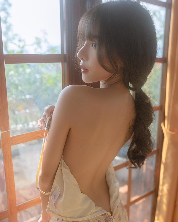 Ảnh Nguyễn Quỳnh Anh nude 3