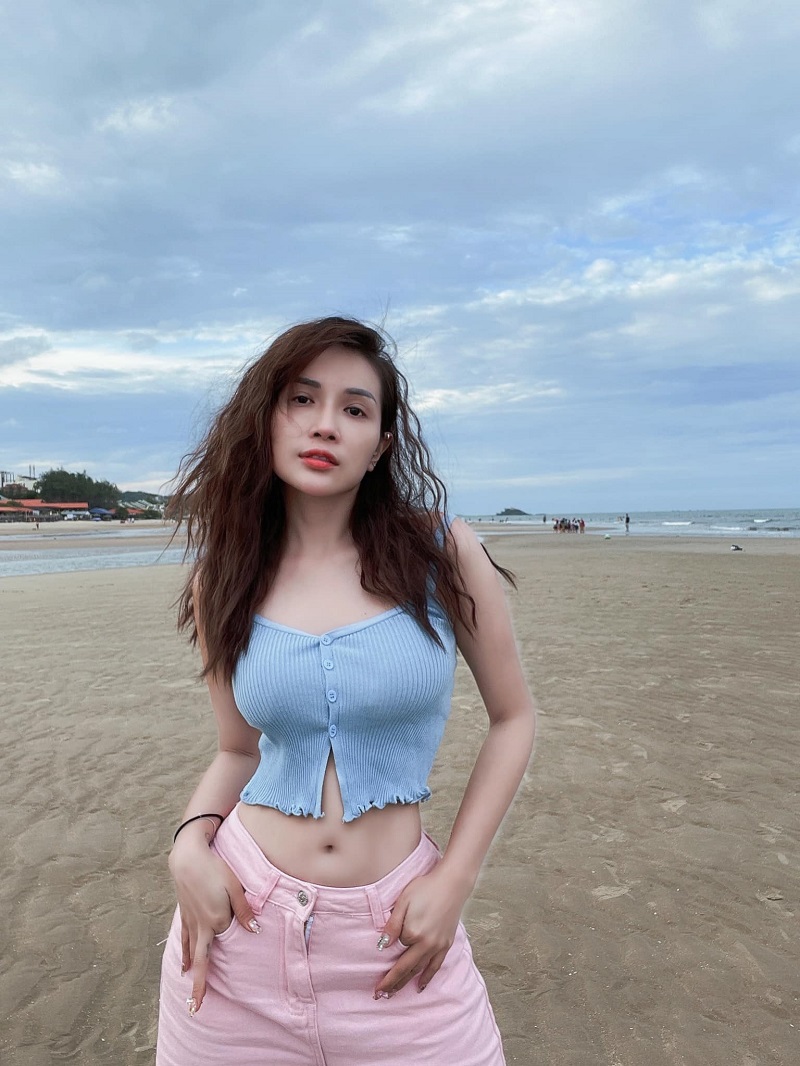 Ảnh diễn viên Khả Như sexy 11