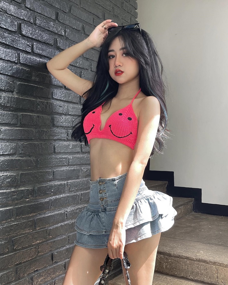 Ảnh hotgirl Lê Kim Loan sexy  23