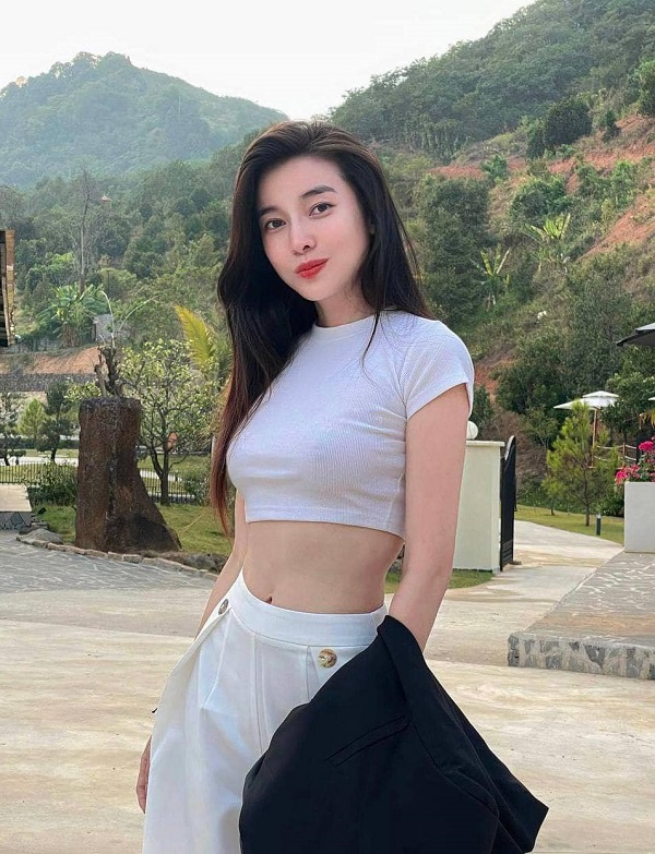 Ảnh diễn viên Cao Thái Hà sexy mới nhất 14