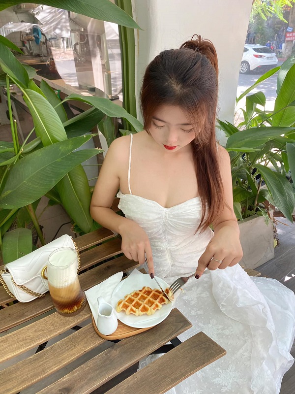 Ảnh diễn viên Thanh Tuyền sexy 2