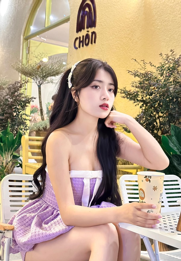 Ảnh hotgirl Hạ Nhiên sexy xinh đẹp 2