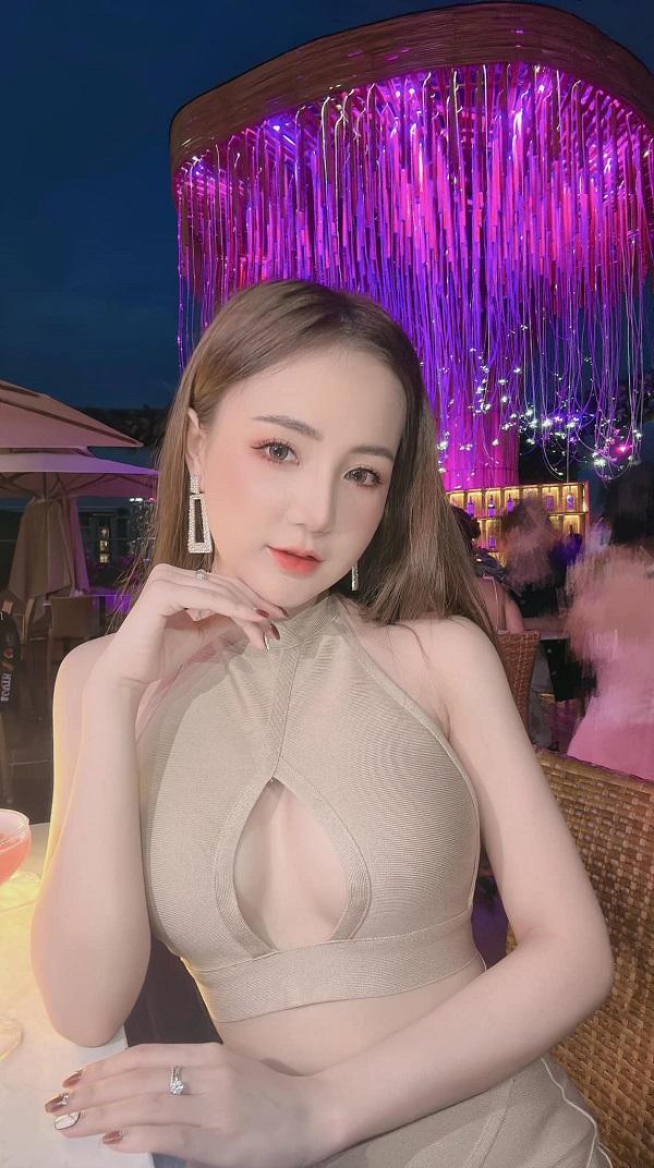 Ảnh hotgirl Kim Uyên sexy xinh đẹp 17