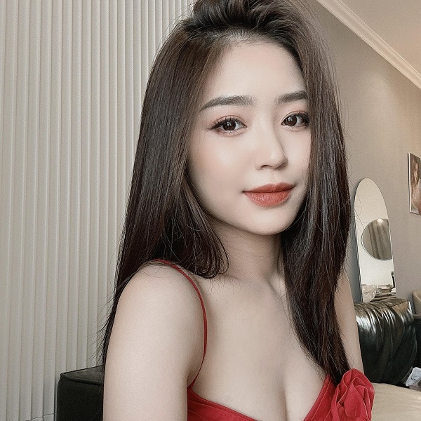 Ảnh hotgirl Lê Phương Uyên sexy 16