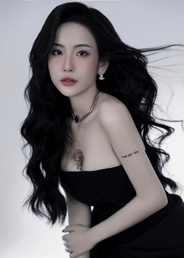 Ảnh hotgirl Phan Thị Nhã Trân sexy 12