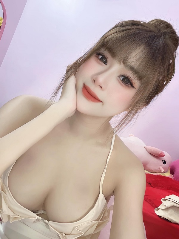 Ảnh hotgirl Quỳnh Nga sexy 20