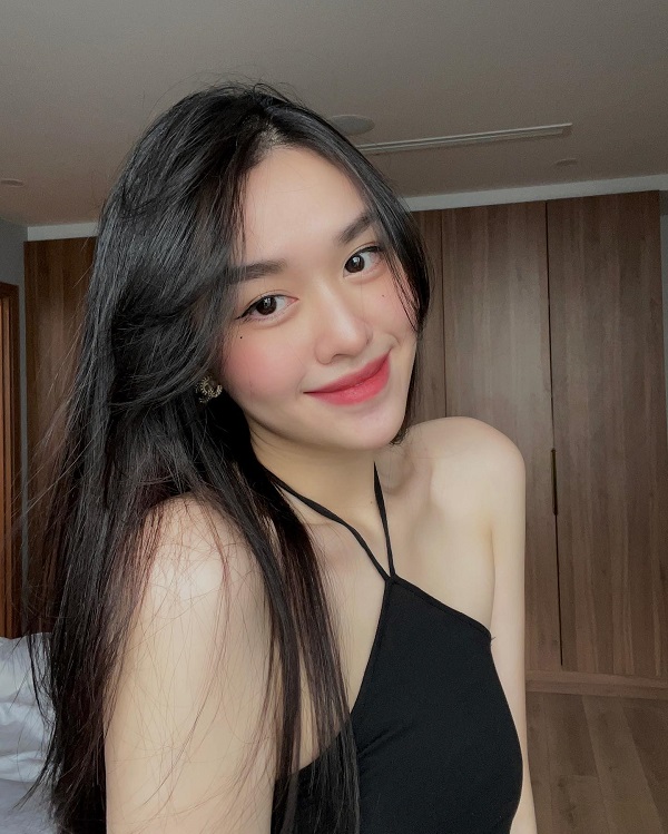 Ảnh Nguyễn Tường San sexy xinh đẹp 3