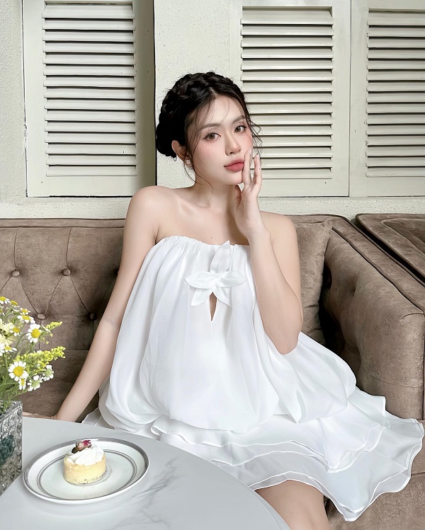 Ảnh Bạch Tuyết Minh sexy gợi cảm 20