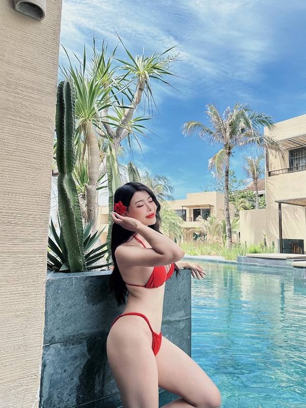 Ảnh Dj Thảo Vy bikini nóng bỏng 3