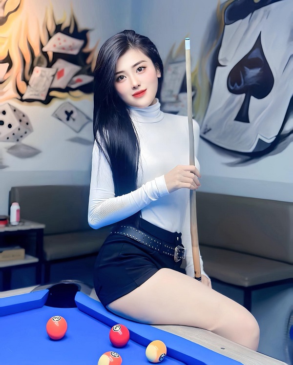 Ảnh hotgirl Bạch Huyền Trang sexy 6