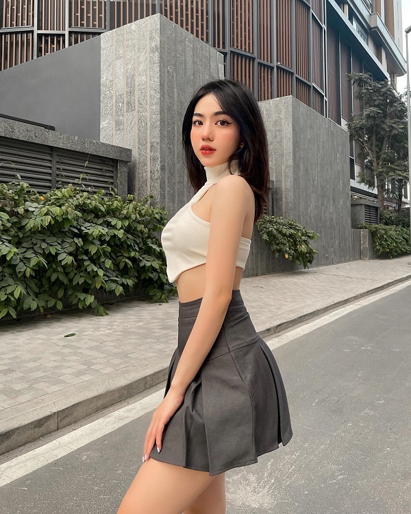 Ảnh Sulli Nguyễn sexy gợi cảm 20