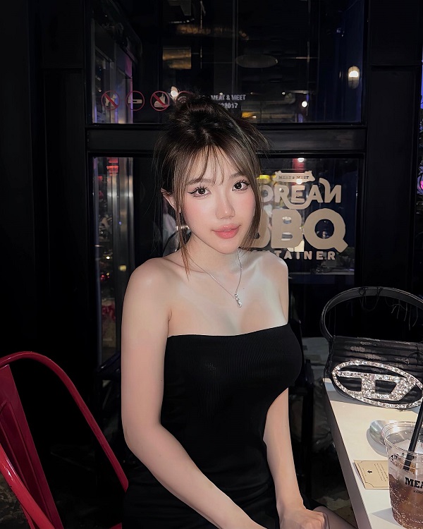 Ảnh tiktoker Đan Anh sexy 2