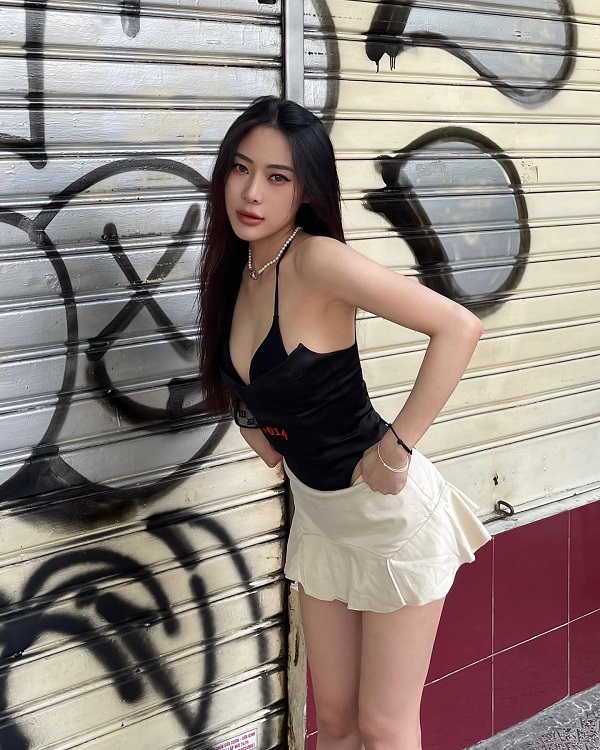 Ảnh tiktoker Linh Mèo sexy 13