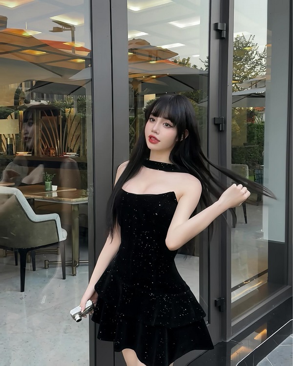 Ảnh Chu Mạc Thúy Quỳnh sexy 17