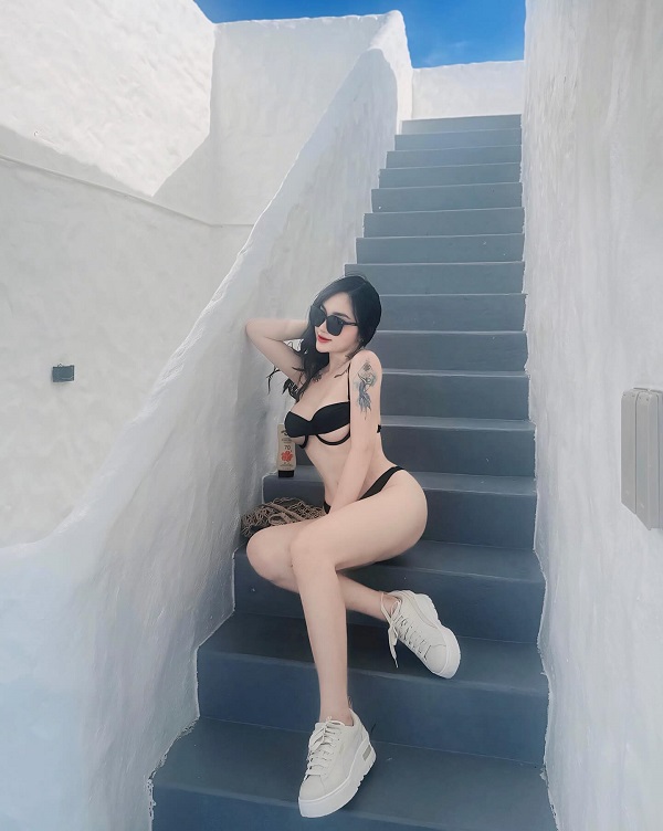 Ảnh hotgirl Lan Pie bikini nóng bỏng 16