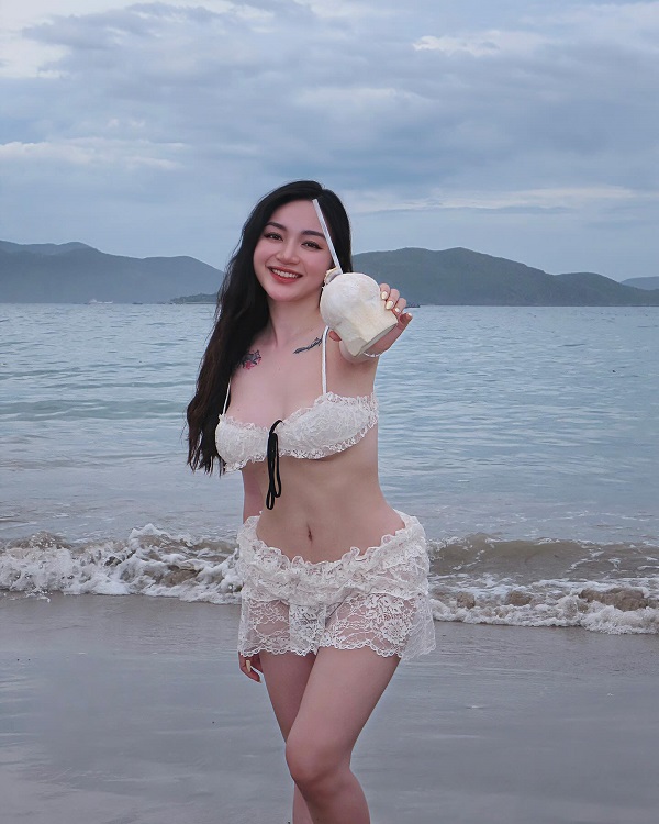 Ảnh hotgirl Lan Pie sexy gợi cảm 13