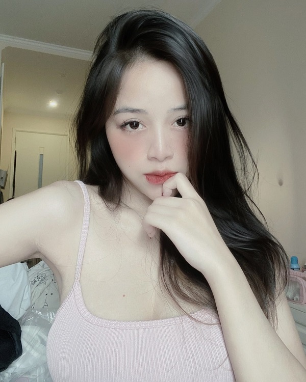 Ảnh hotgirl Lưu Chinh sexy gợi cảm 1