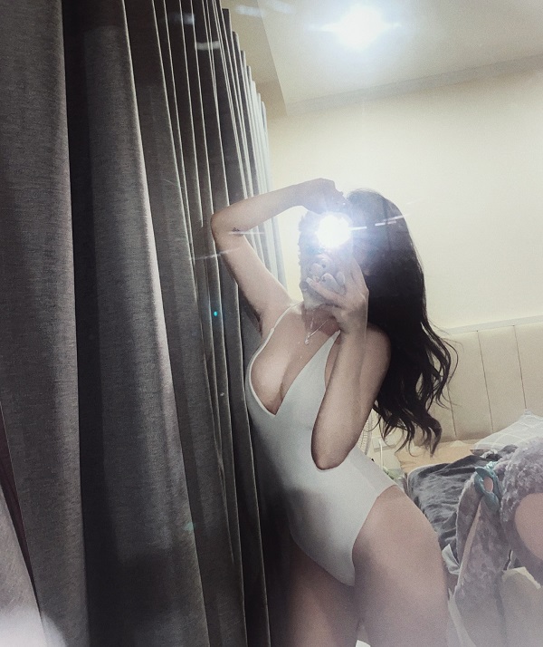 Ảnh hotgirl Lưu Chinh sexy gợi cảm 20