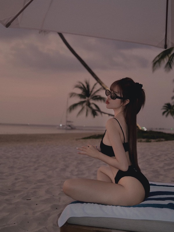 Ảnh hotgirl Mai Phương Bùi bikini 2