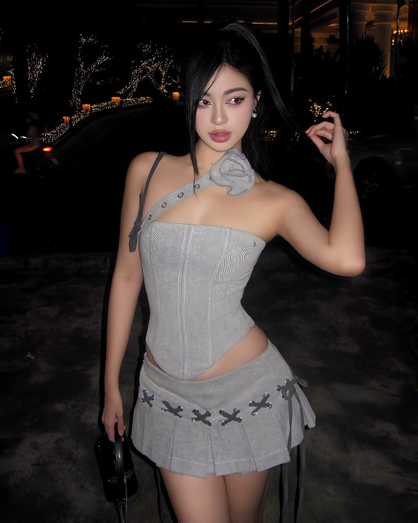 Ảnh hotgirl Trương Ánh sexy gợi cảm 5