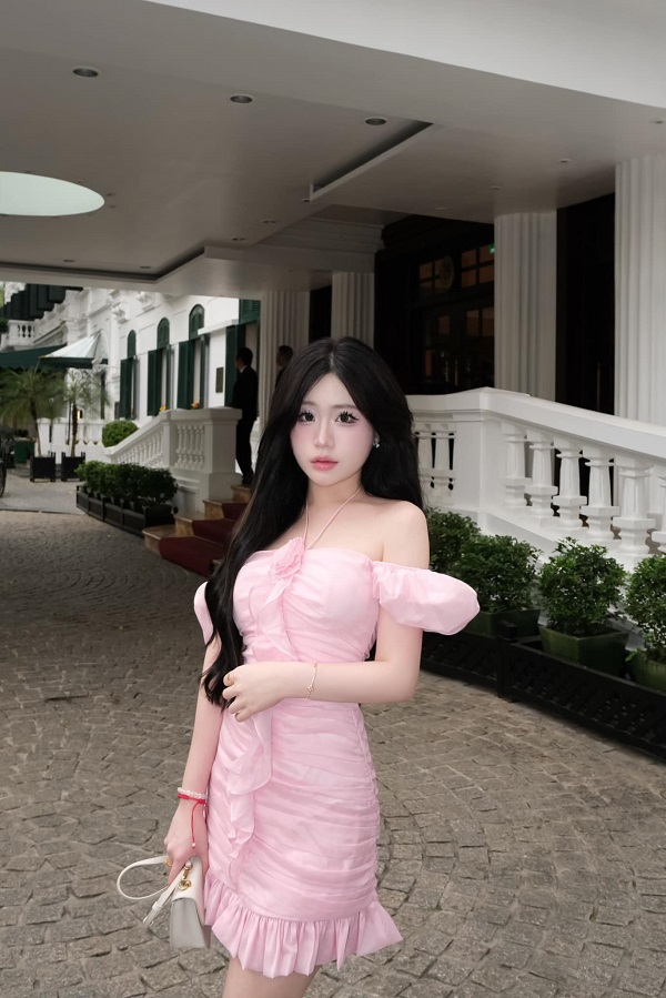 Ảnh tiktoker Hạnh Nhi sexy xinh đẹp 17