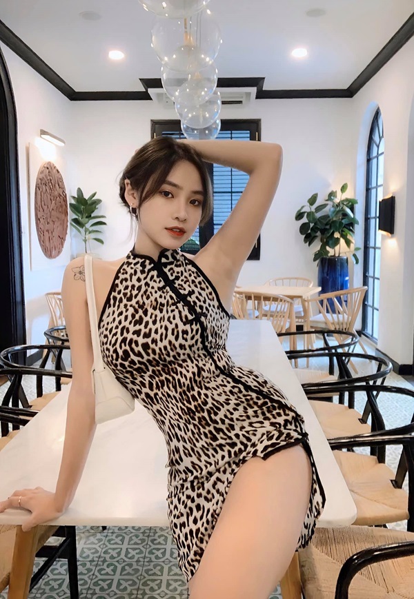 Ảnh Vân Anh Nguyễn sexy 20