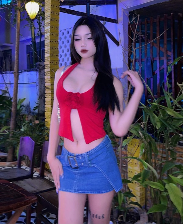 Ảnh Hà Thảo Linh sexy 18